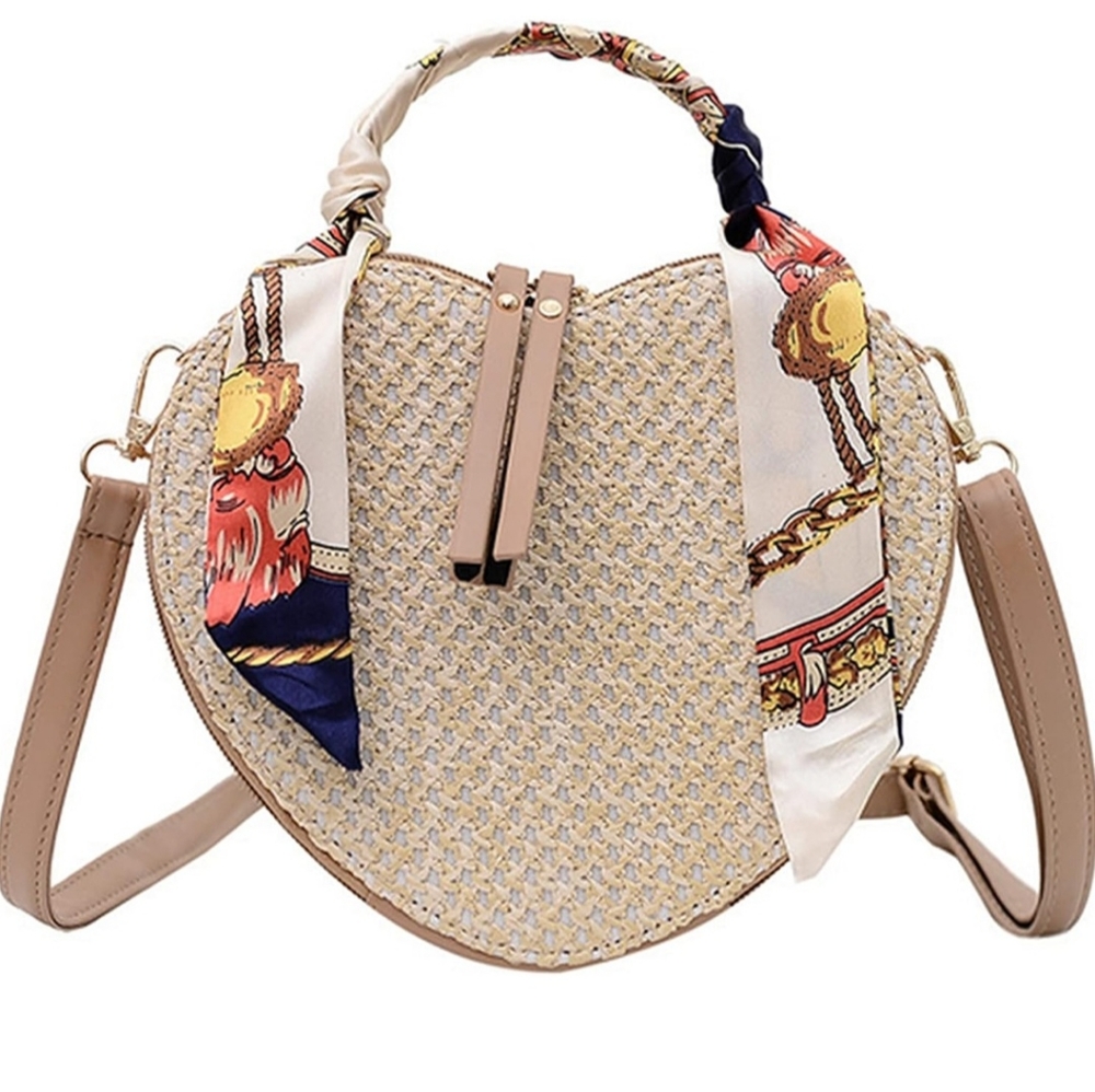 Meyuas Heart Purse